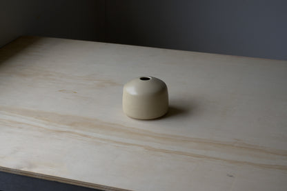 bud vase