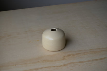 bud vase