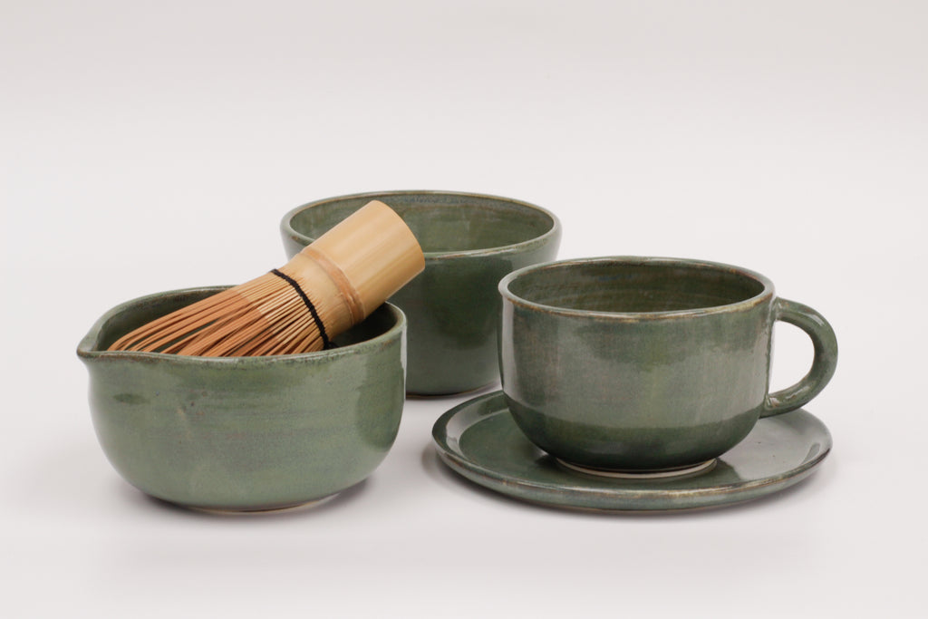 green matcha bowl 01