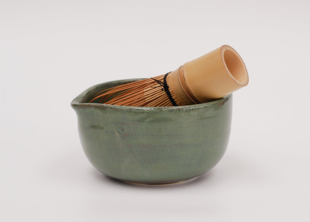 green matcha bowl 01