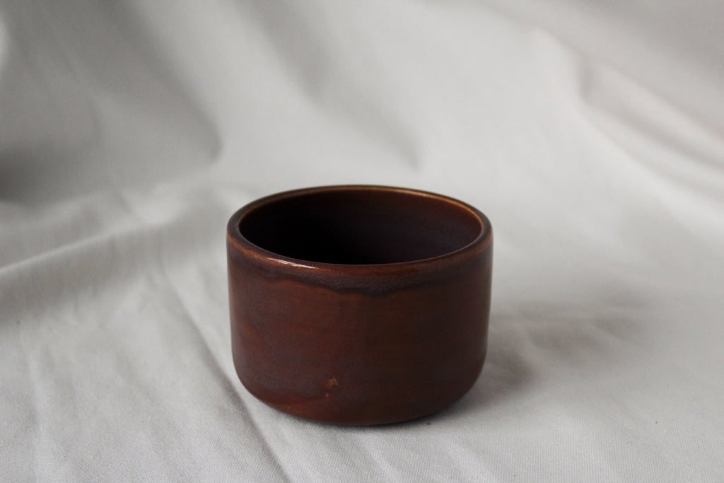 wide plum cup